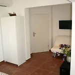 Apartament Issa