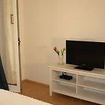 Apartament Issa *