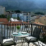 Issa Makarska