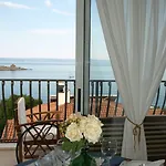 Apartament Issa