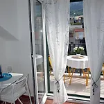 Apartament Issa