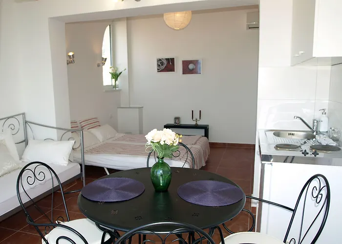 Apartment Issa Makarska