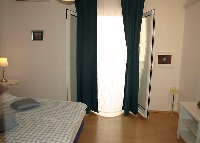 Apartment Issa