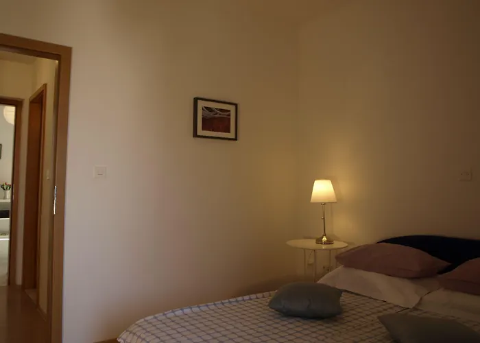 Issa Apartment Makarska