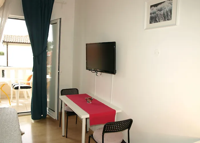 Apartment Issa