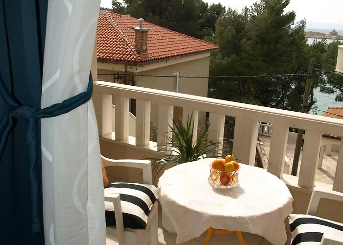 Apartment Issa Makarska